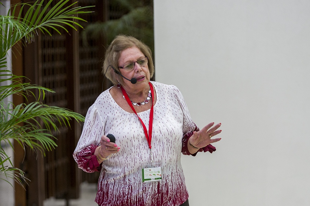 Seminario Gastronomico Internacional Excelencias Gourmet-degustacion-chocolate-Maria-Cristina-Jorge