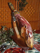 Jamón Ibérico, el aceite de Oliva de cuatro patas