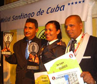 Barman cubana representará a ese país en Campeonato Mundial