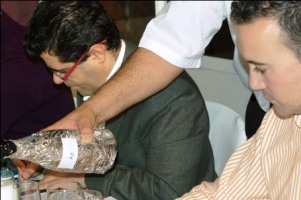 Catas, maridajes y conferencias analizan la actualidad del vino y las gastronomía en Torremolinos