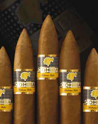 Cohiba Pirámides Extra, una compañía de lujo para disfrutar el verano