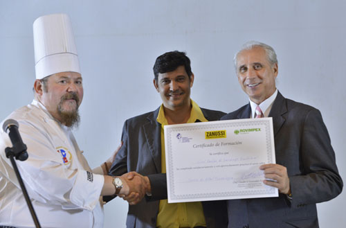 Premian a Excelencias por su compromiso con la  actividad culinaria cubana