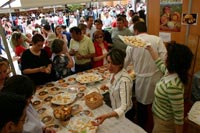 Más de 500 variedades de quesos en Feria de Trujillo, España