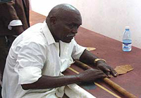 Tabaquero cubano recibirá quinto Récord Guinnes por habano de 80 metros