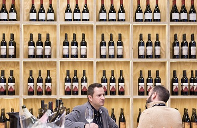 El sector del vino ecológico apuesta por la agricultura orgánica, el enoturismo y la internacionalización