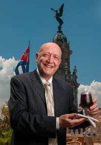 Reconocen a “padre de los maîtres cubanos”