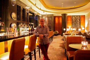 Javier de las Muelas abre el One-Ninety Bar & Terraza en el Four Seasons de Singapur