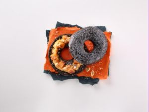 Bagel de calabaza y cacahuetes, una receta de miedo para la noche de Halloween