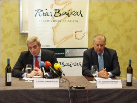 Más de 70 marcas y 21 bodegas protagonizaron una presentación de los vinos de Rías Baixas en Oviedo