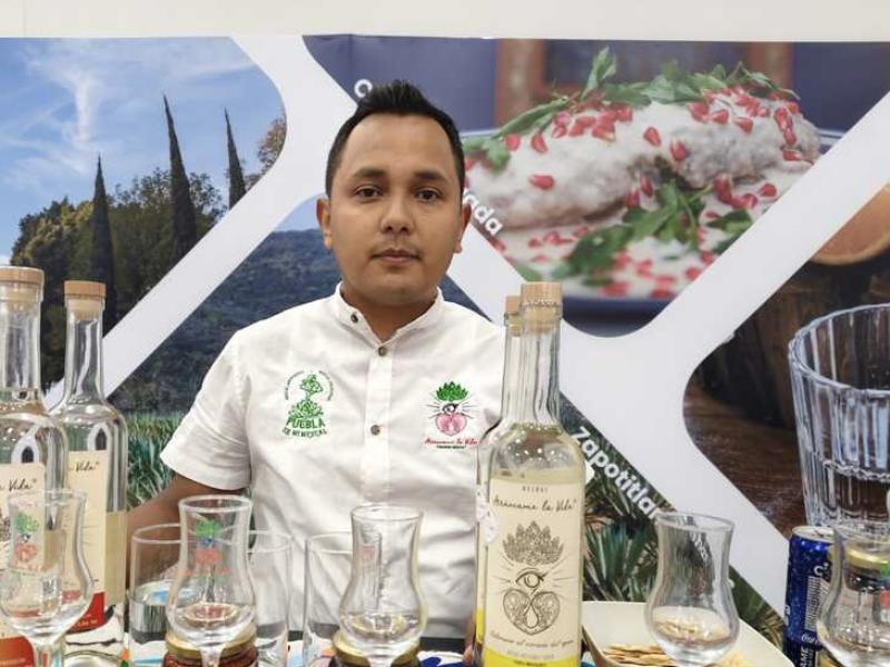 Mezcal Arráncame la vida 