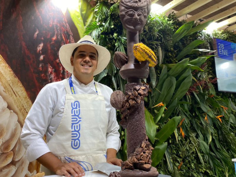 escultura de chocolate