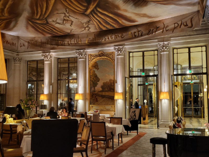 Restaurante Le Dalí, inspirado en Salvador Dalí