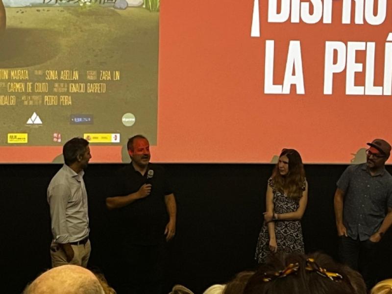 estreno del documental "Buda salta el muro"