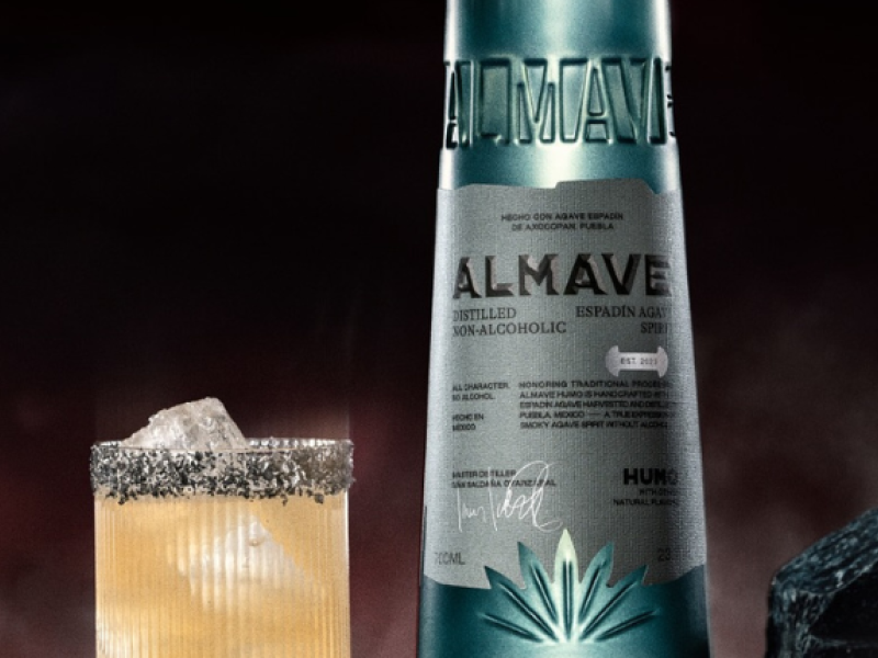 Almave Humo de Lewis Hamilton, mezcal sin alcohol